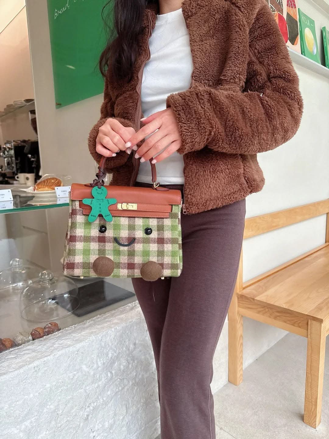 Classic Christmas tree BK Jelly Bag 9.8-inch jellyaora