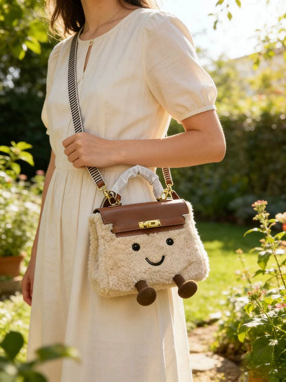 Classic Fleece Clarette Bag 8.6-inch