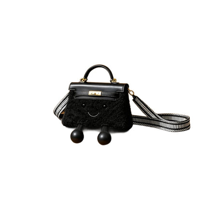 Classic Fleece Clarette Bag 8.6-inch