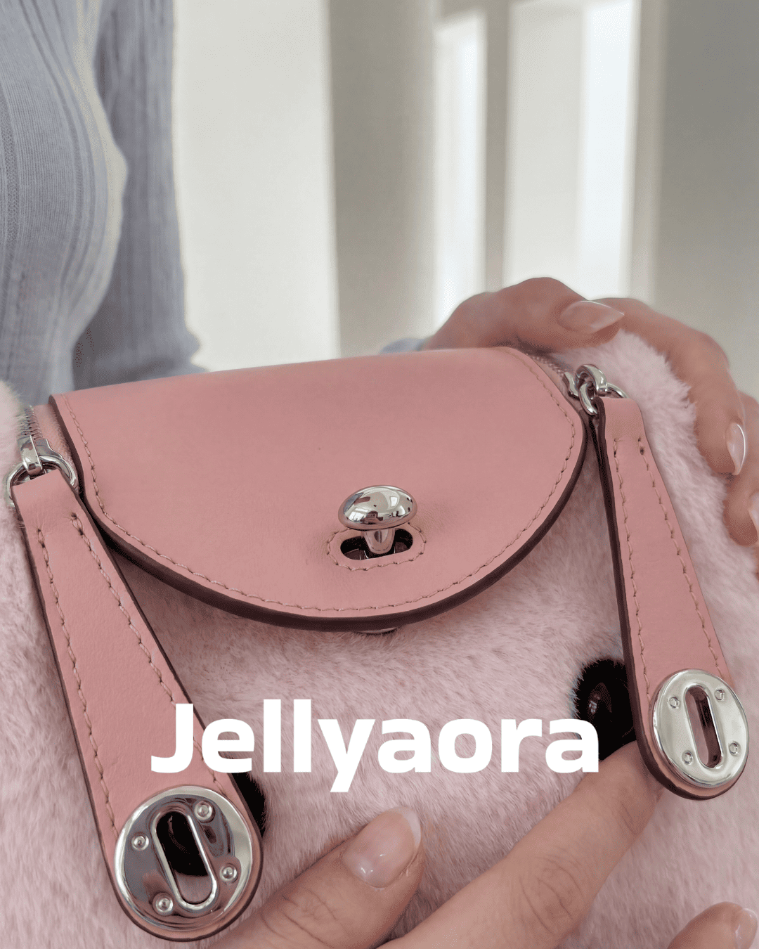 Pink Fluff Mini Lindy Bag